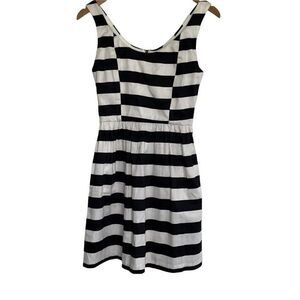 𝅺aqua Dress Black and‎ White Striped Sleeveless Pockets New Size XS